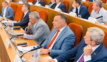 Заседание Законодательного Собрания Оренбургской области